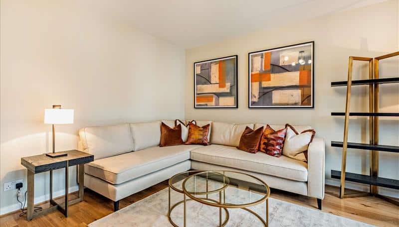 M2 Property | Fulham Road, Chelsea, SW3